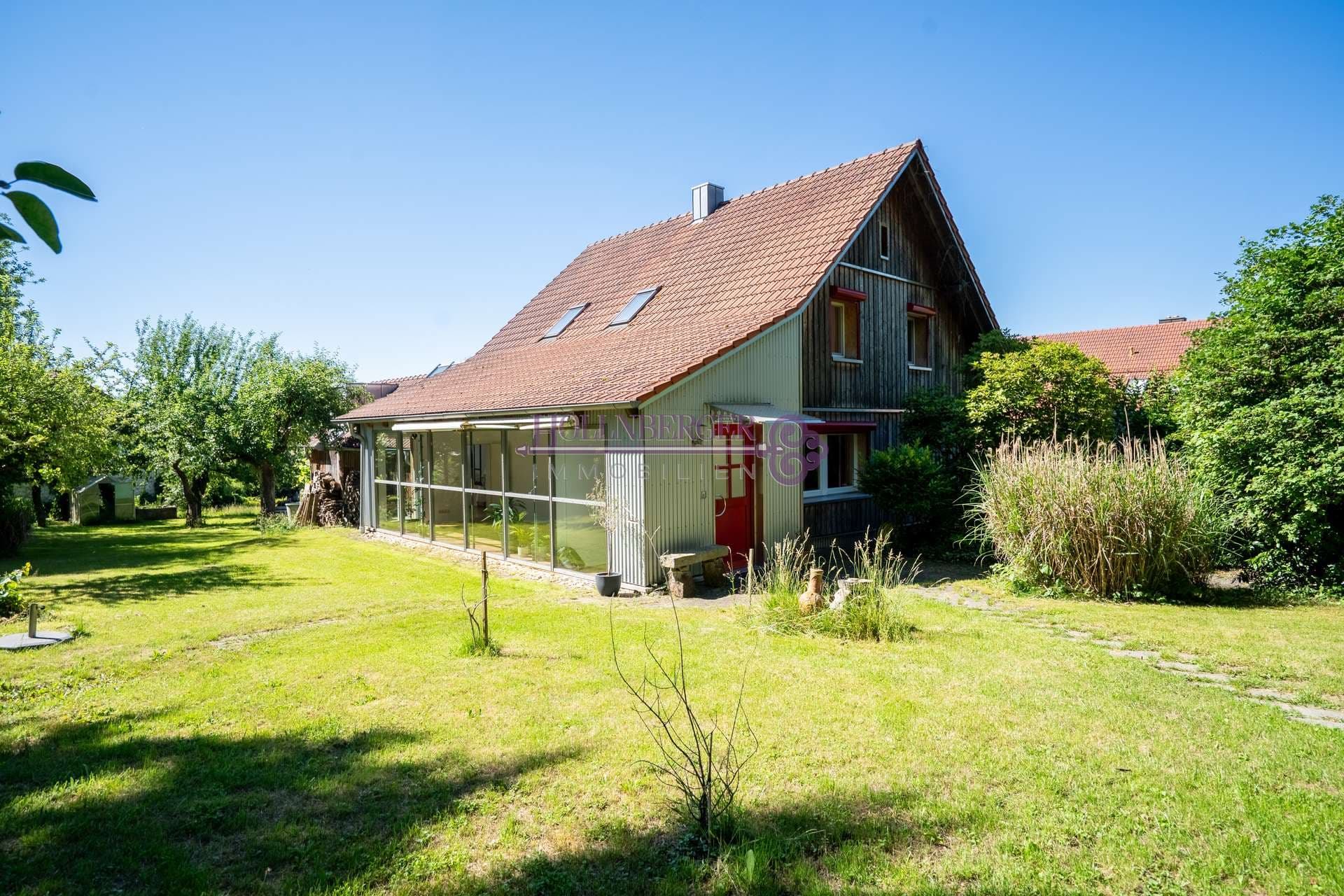 Hausansicht/Wintergarten